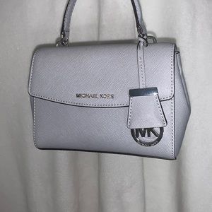 Michael Kors XS Ava crossbody